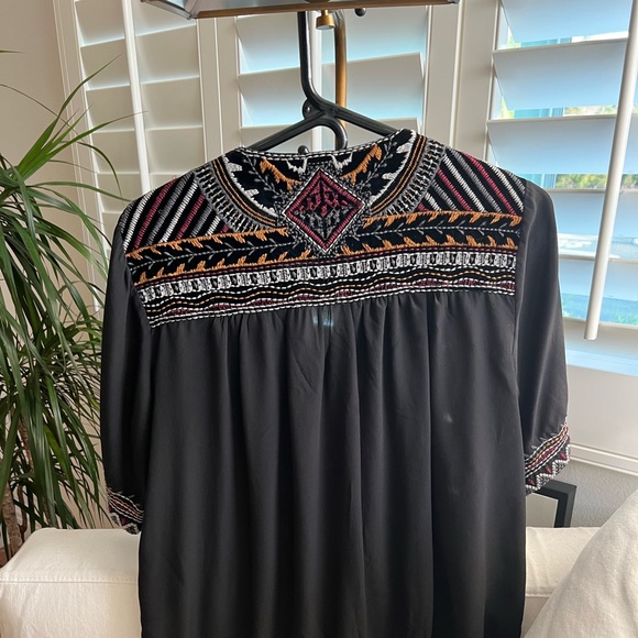 Johnny Was - Sheer Black, beautiful embroidery - Picture 2 of 3